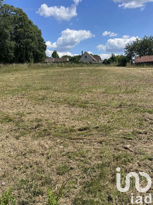 Photo 2 - Terrain à CLAIROIX