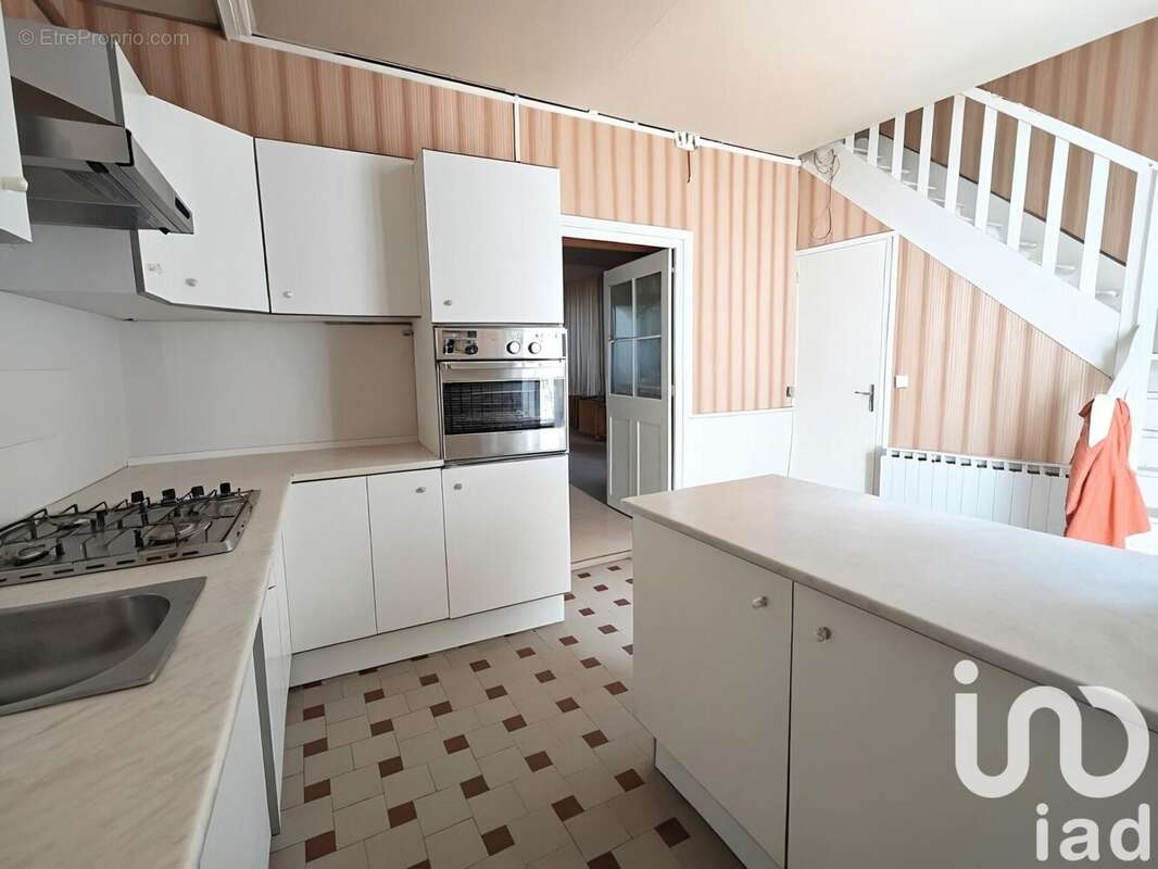 Photo 6 - Maison à SAINT-LAURENT-DE-CHAMOUSSET