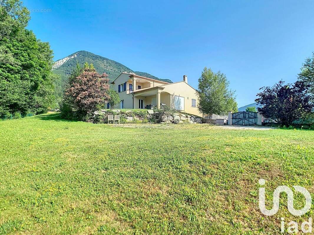 Photo 2 - Maison à SAINT-ANDRE-LES-ALPES