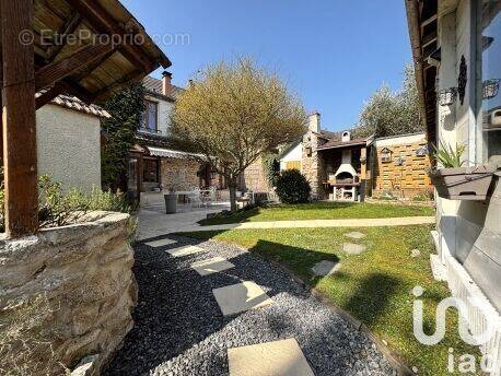 Photo 1 - Maison à PONT-SUR-SEINE