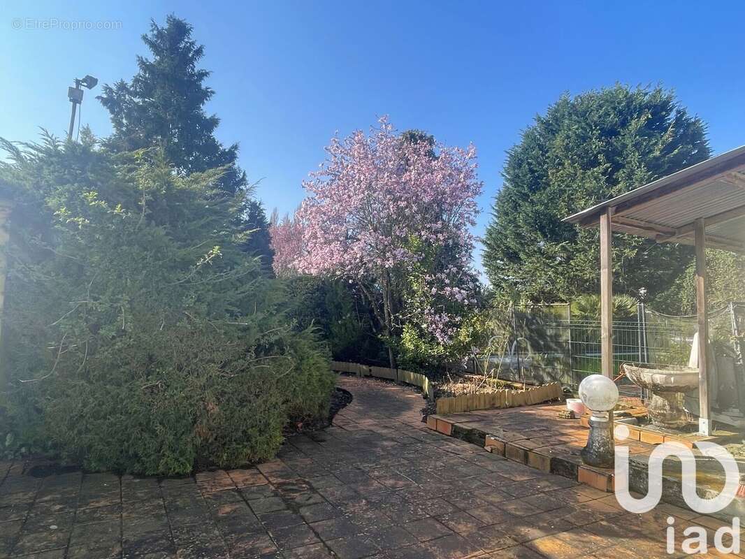 Photo 7 - Maison à LUSSANT