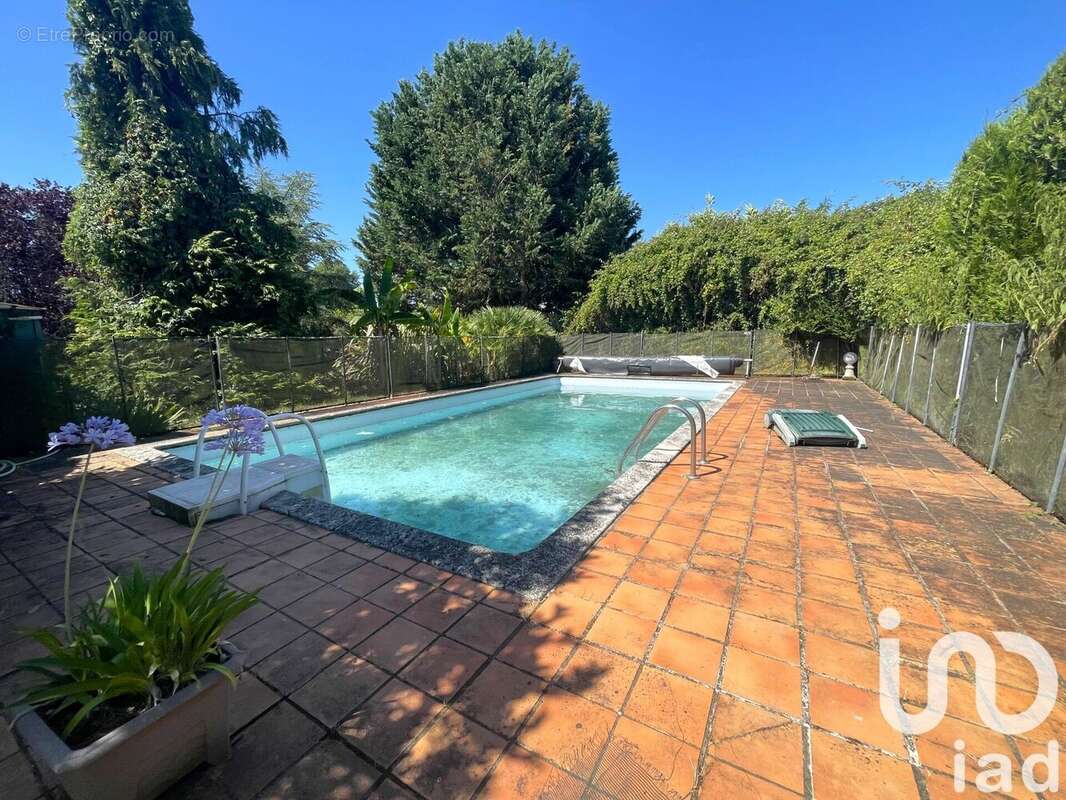 Photo 8 - Maison à LUSSANT