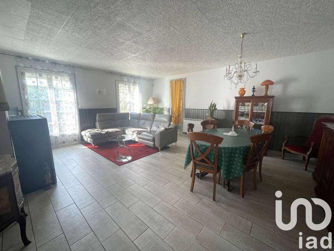 Photo 9 - Maison à LUSSANT