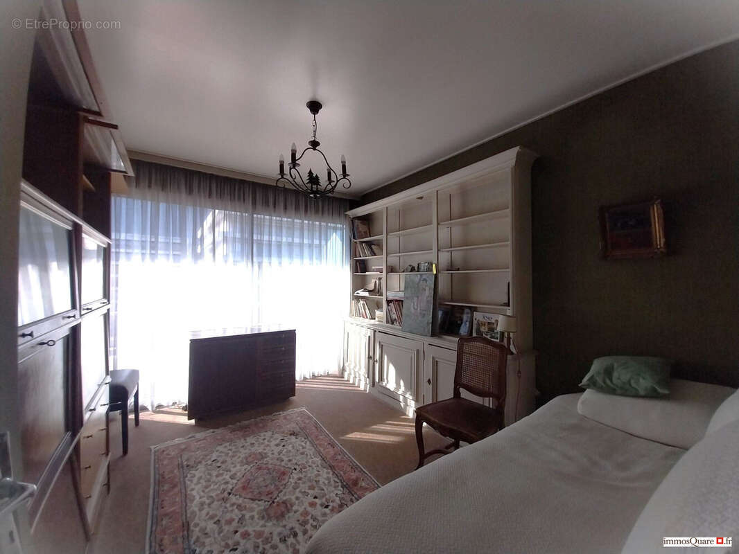 Ch1 - Appartement à MEYLAN