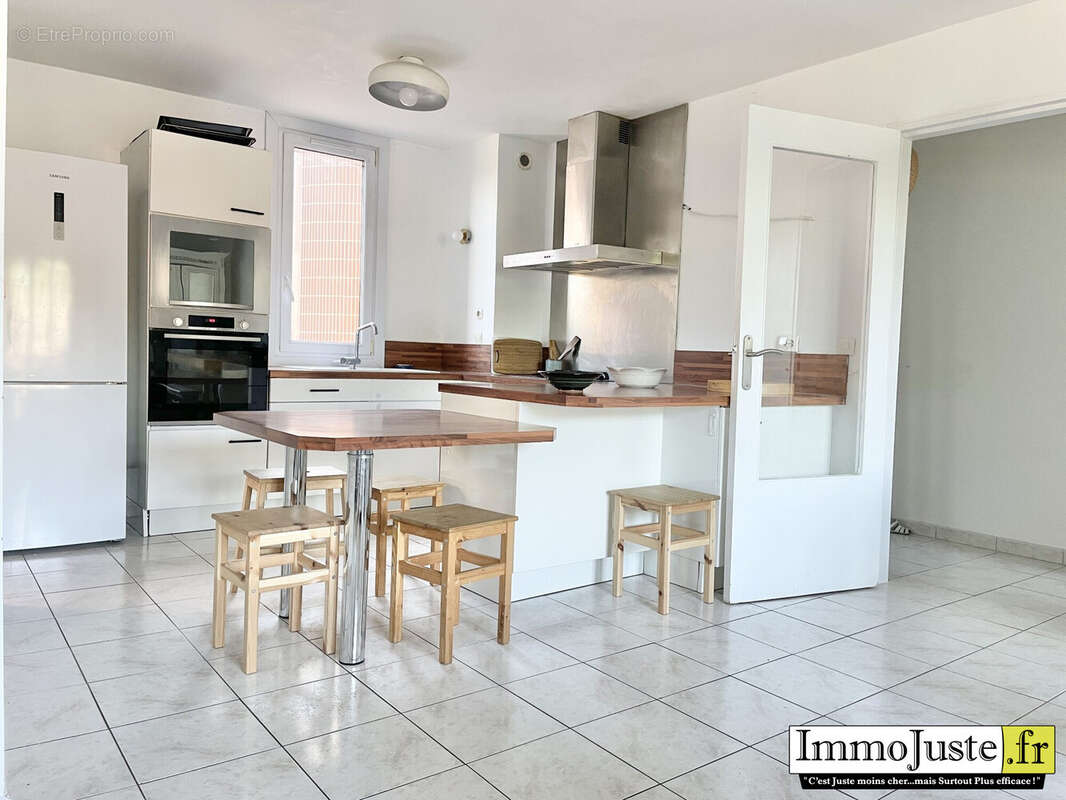 Appartement à MONTIGNY-LE-BRETONNEUX