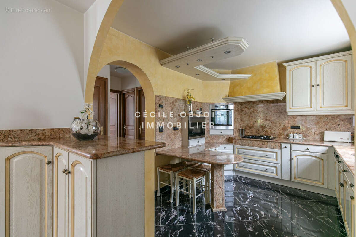 Maison à JOINVILLE-LE-PONT