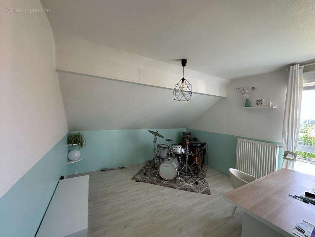 Maison à AUDINCOURT