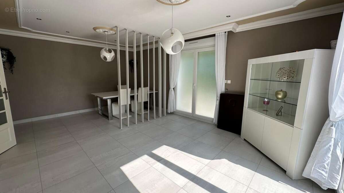 Maison à AUDINCOURT