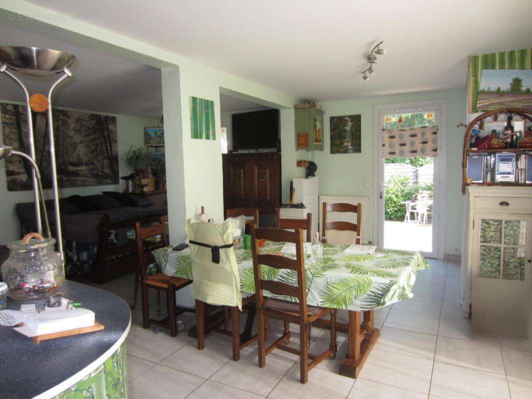 Maison à BELIN-BELIET