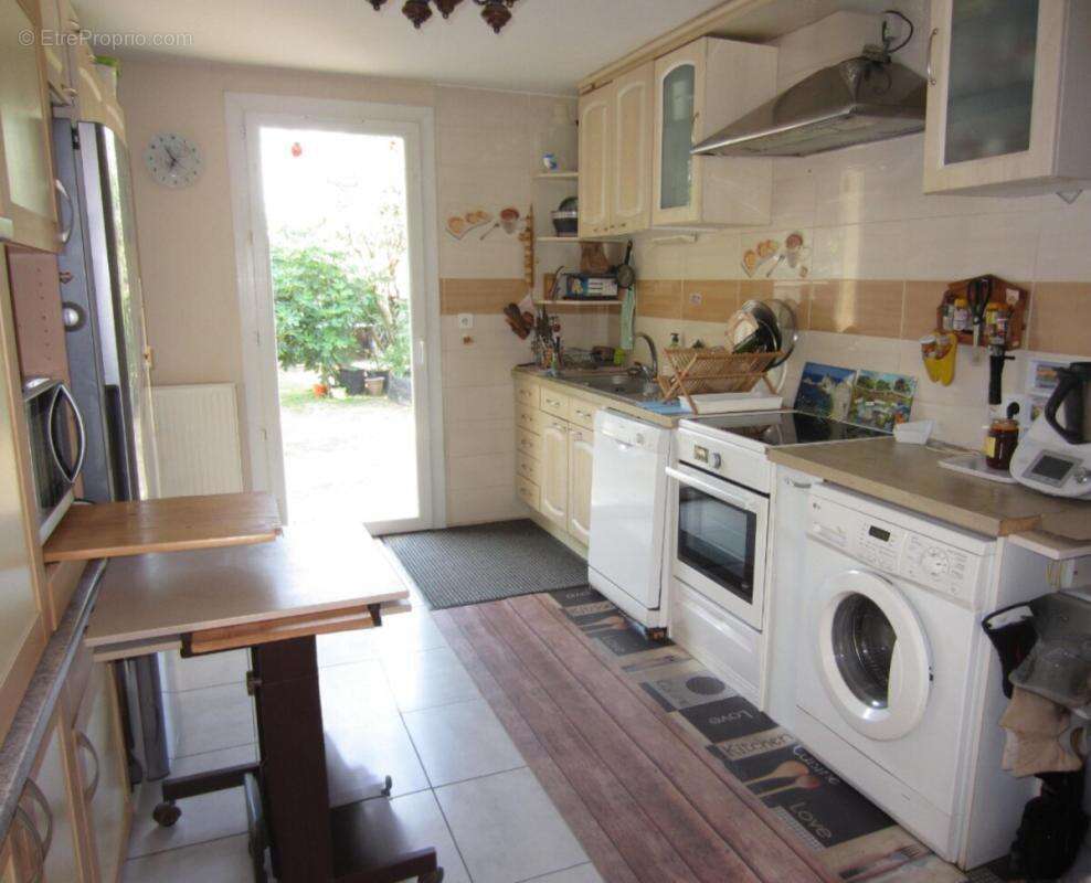 Maison à BELIN-BELIET