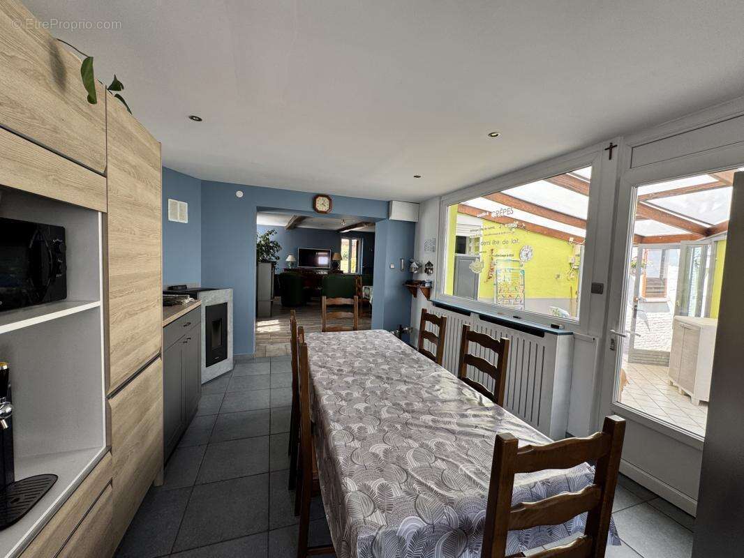 Maison à MALINCOURT