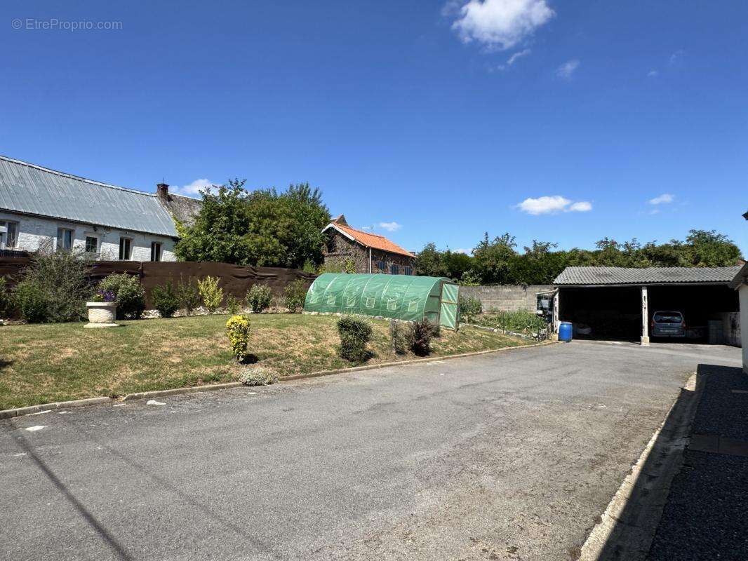 Maison à MALINCOURT