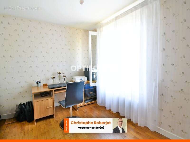 Maison à CHAMPFORGEUIL