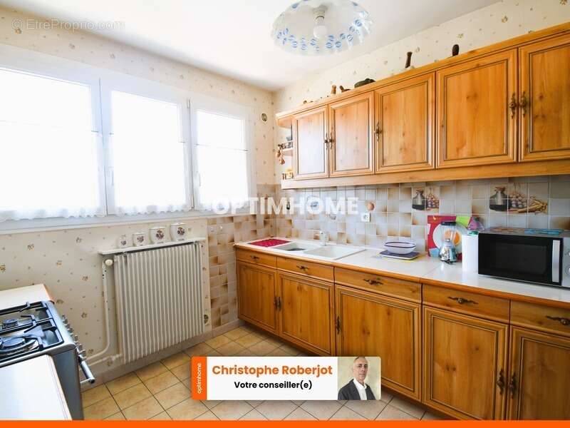 Maison à CHAMPFORGEUIL