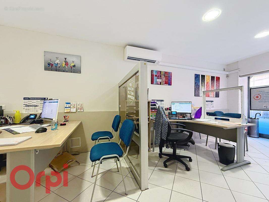 Commerce à LA SEYNE-SUR-MER