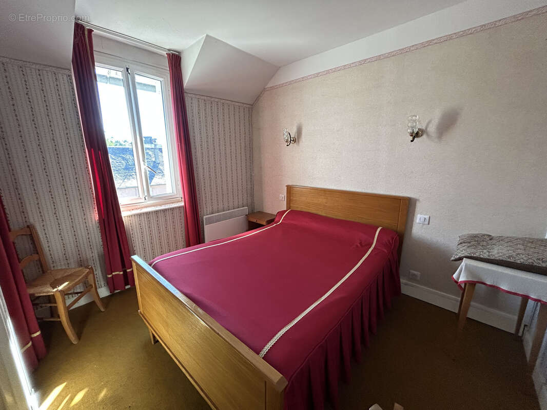 Maison à CHAMBOULIVE