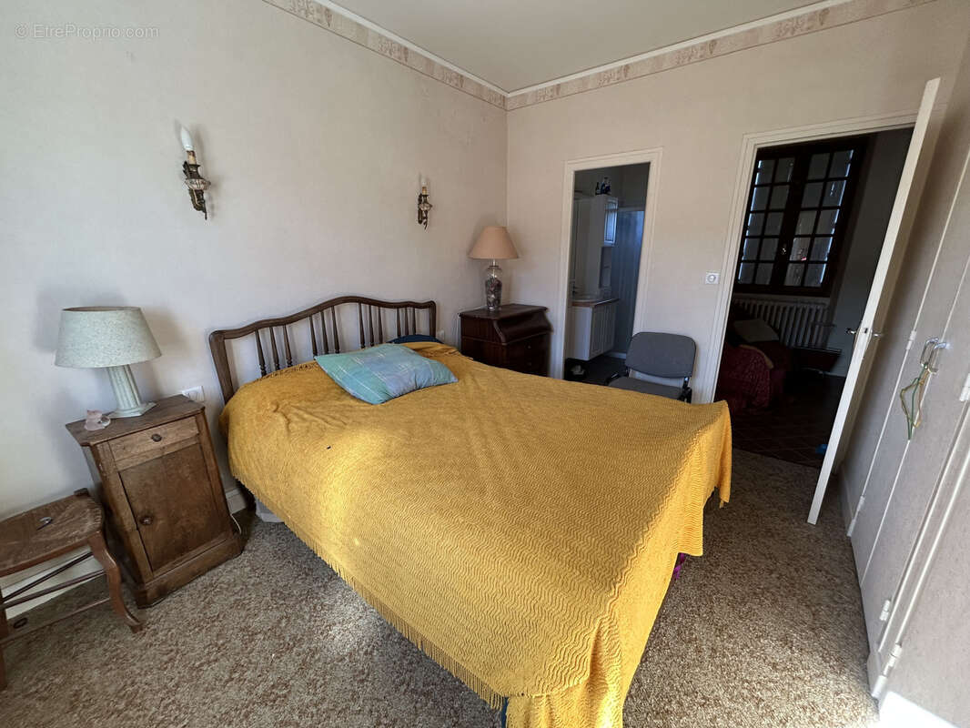 Maison à CHAMBOULIVE