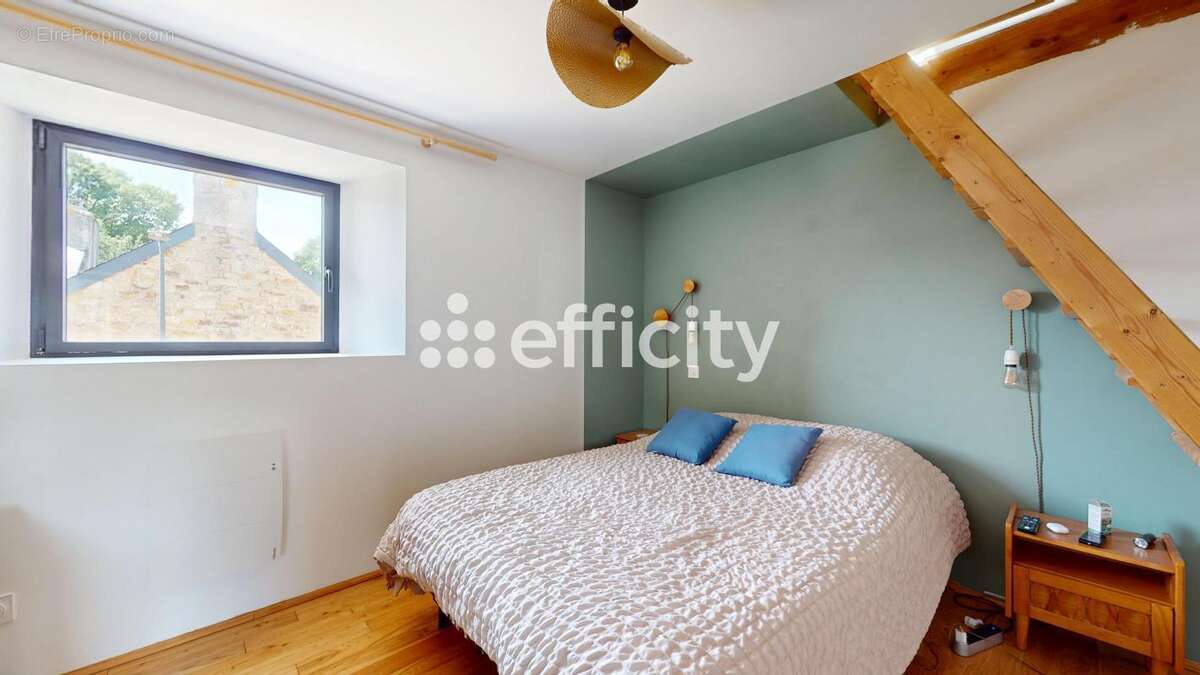 Maison à LOCOAL-MENDON