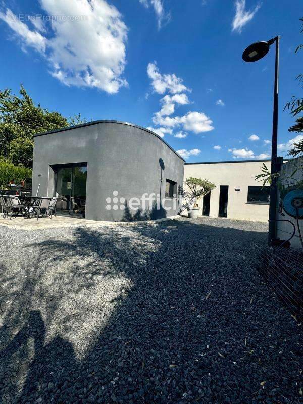 Maison à BRUAY-SUR-L&#039;ESCAUT