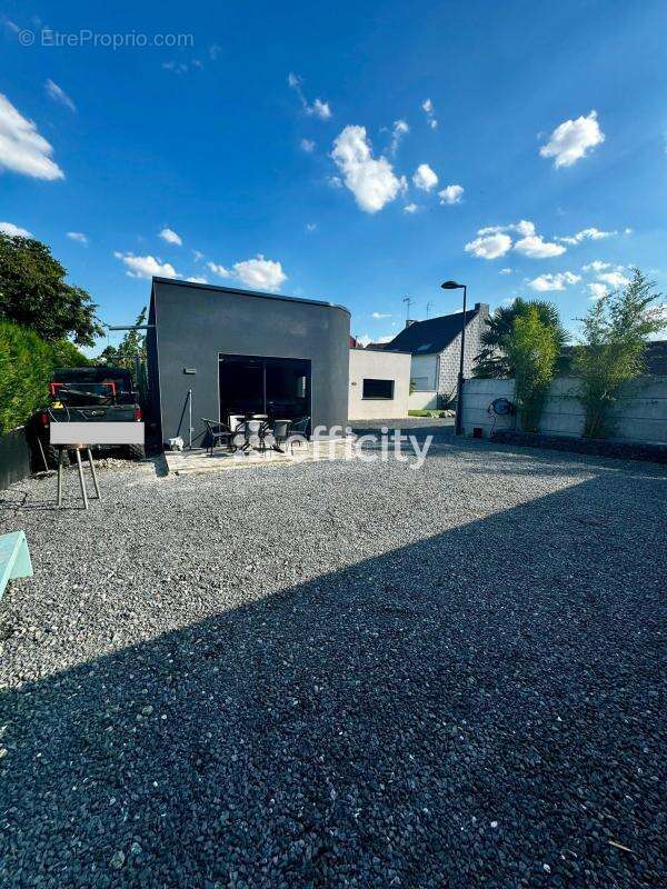 Maison à BRUAY-SUR-L&#039;ESCAUT