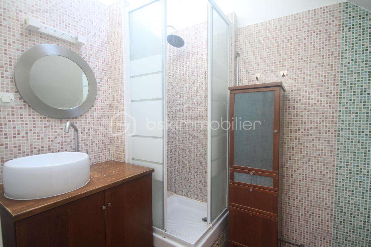 Appartement à BAULNE