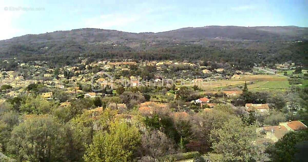 Maison à FIGANIERES