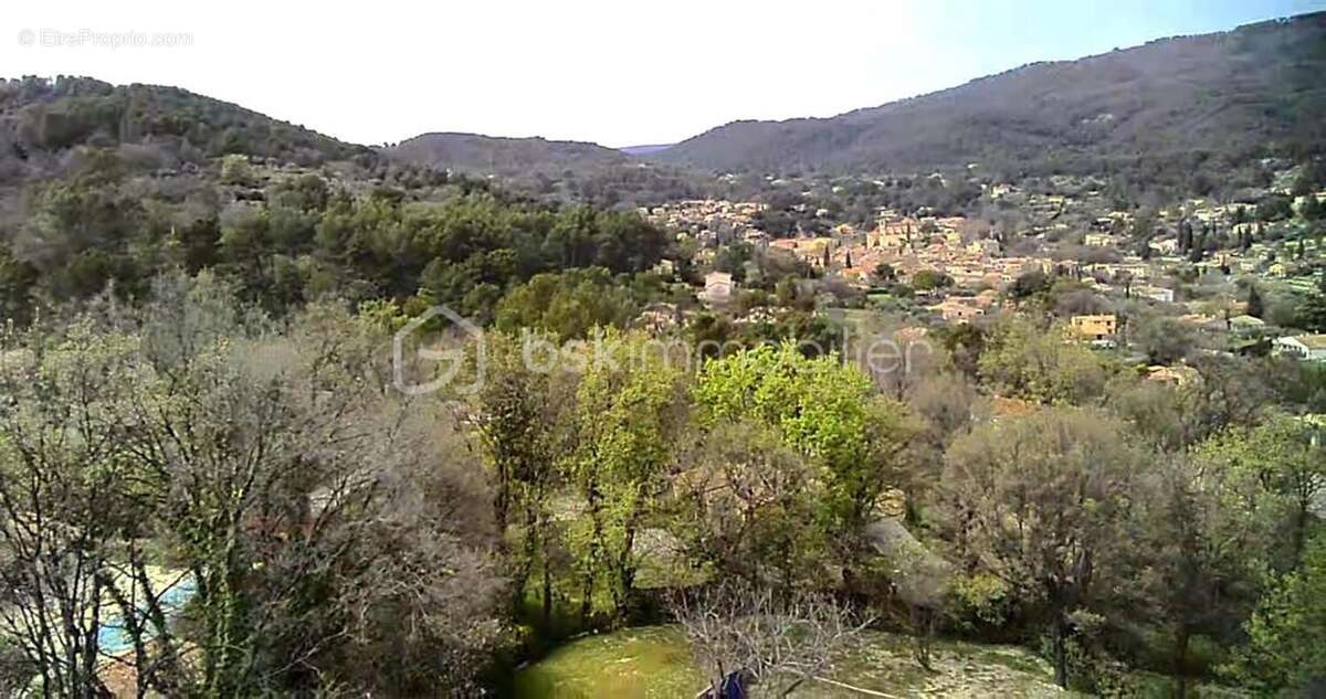 Maison à FIGANIERES