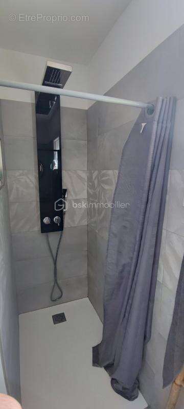 Maison à FIGANIERES