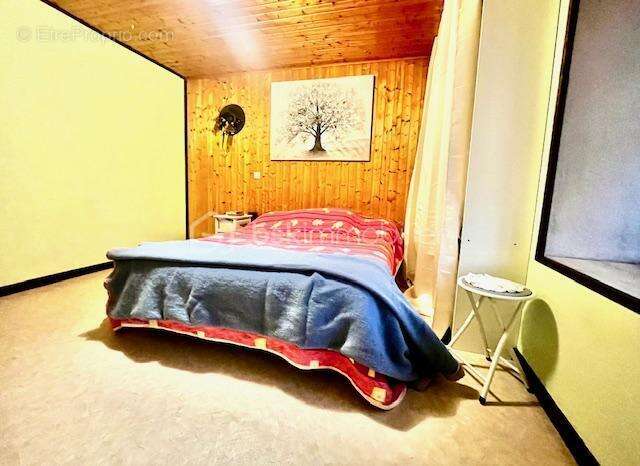 Maison à SAINT-JULIEN-MONT-DENIS