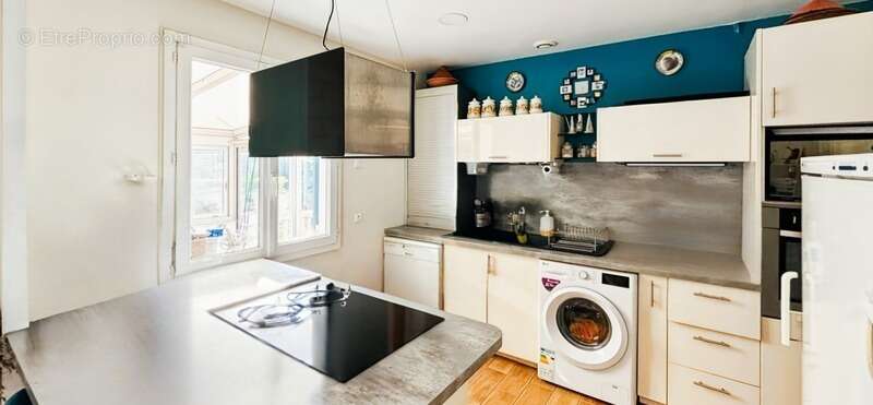 Maison à CHAUCONIN-NEUFMONTIERS