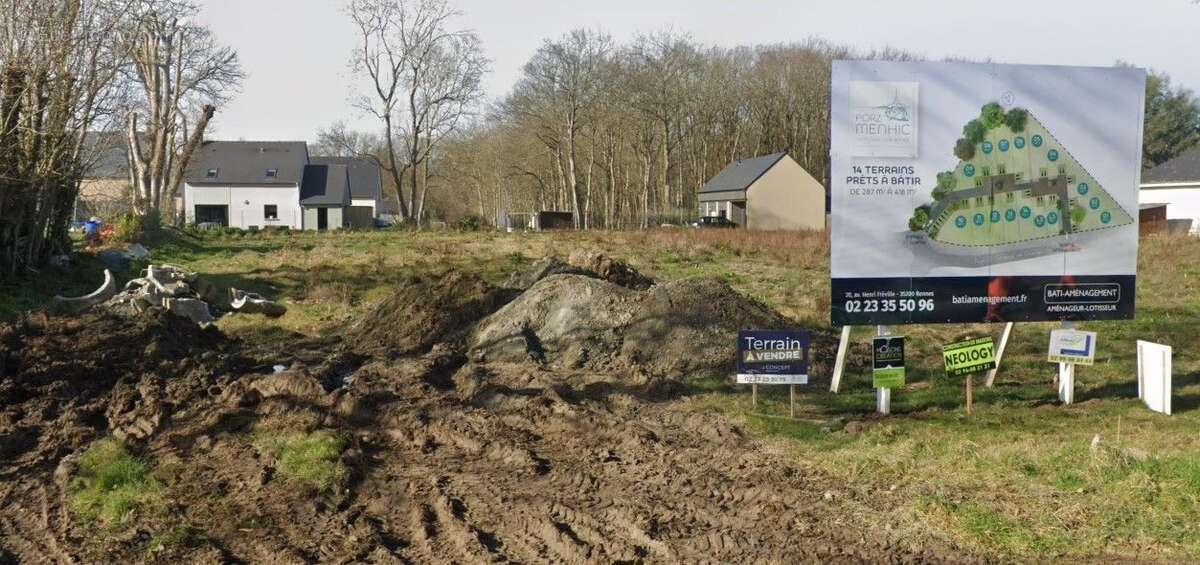 Terrain à LE MINIHIC-SUR-RANCE