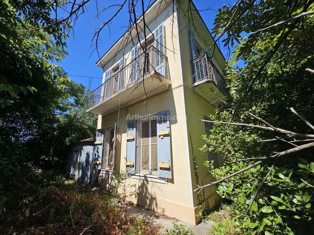 Maison à DRAGUIGNAN