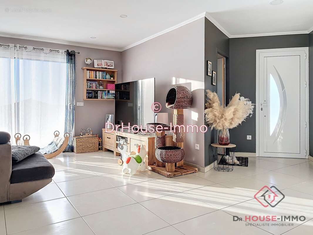 Maison à COULOUNIEIX-CHAMIERS