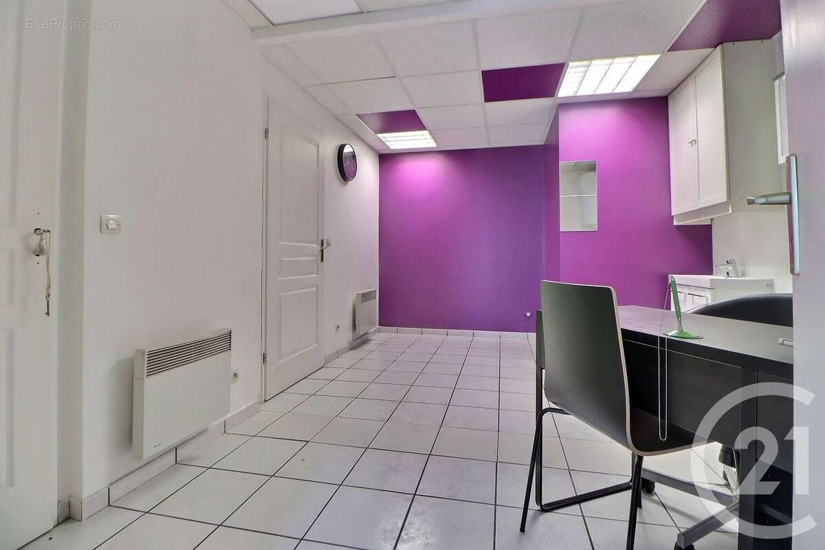 Autre à AULNAY-SOUS-BOIS