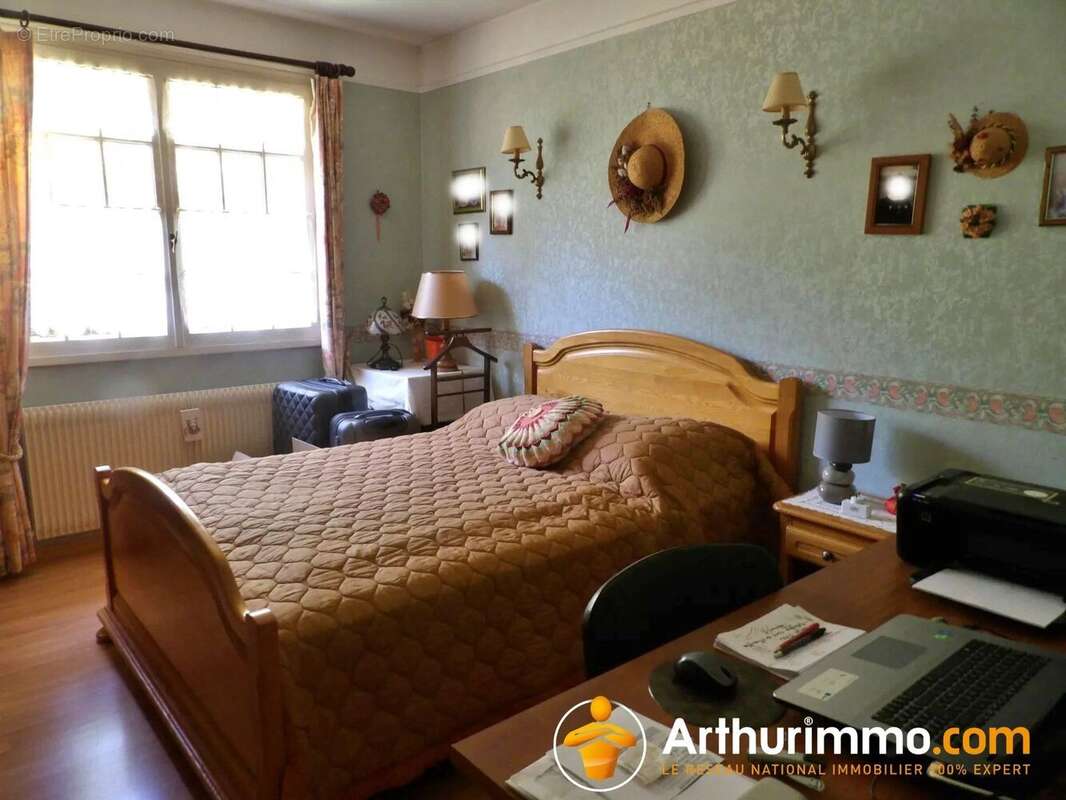 Maison à LA COUTURE-BOUSSEY