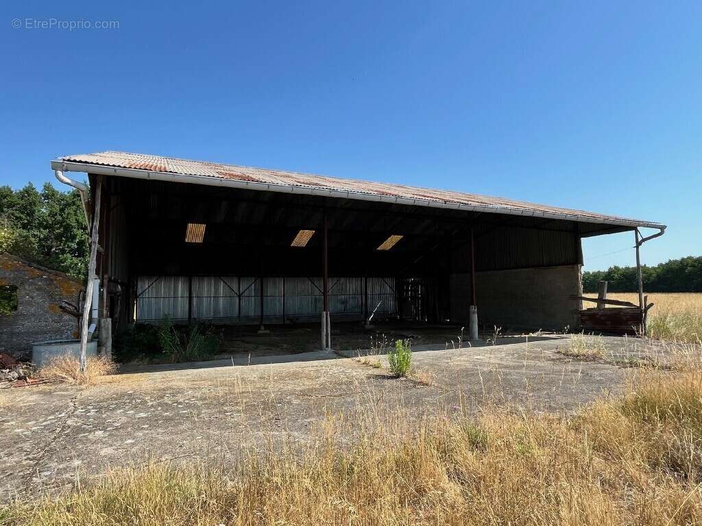 Maison à JOUY-LE-POTIER