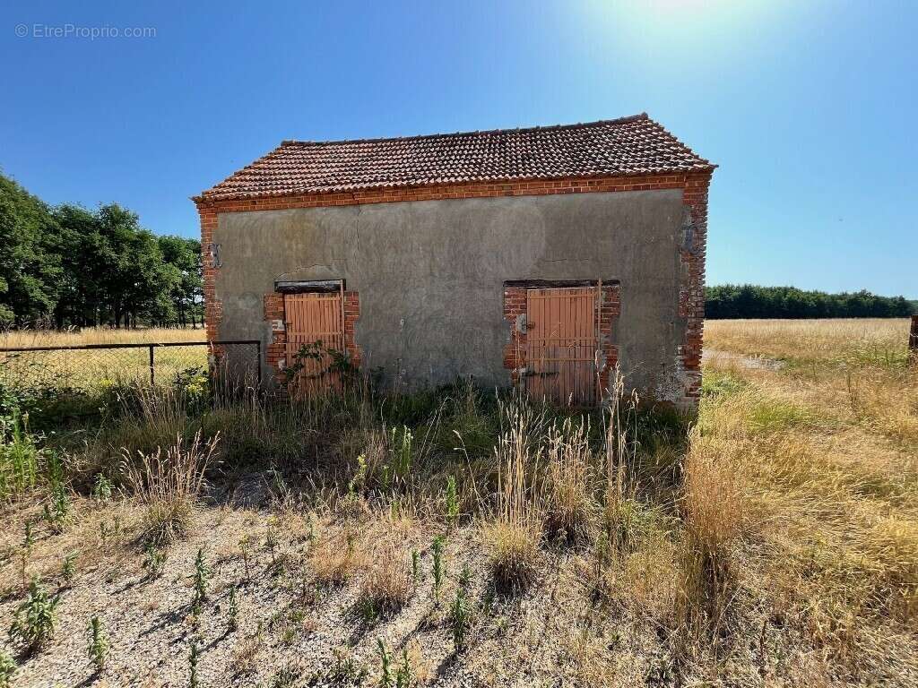 Maison à JOUY-LE-POTIER