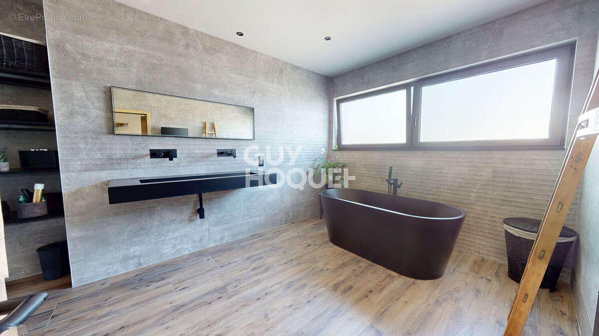 Maison à SARREGUEMINES