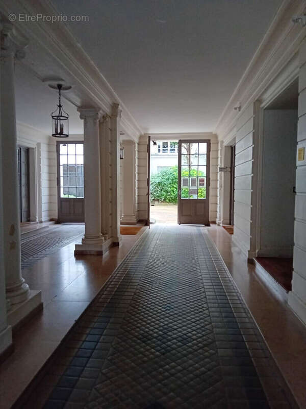 Appartement à PARIS-17E