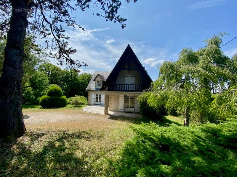 Maison à MONTRICHARD