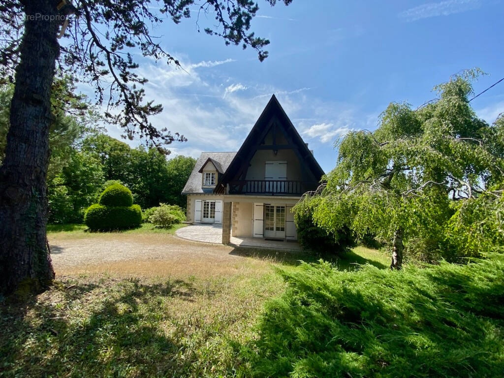 Maison à MONTRICHARD