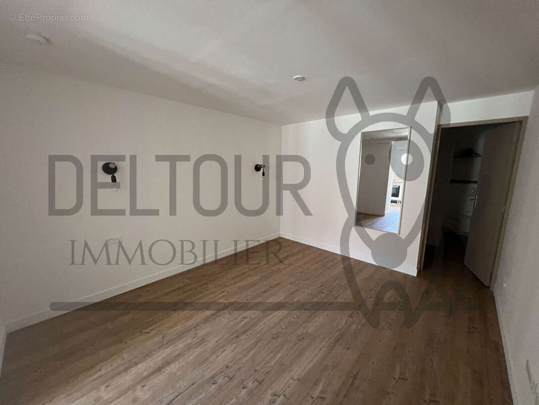 Appartement à FAREMOUTIERS