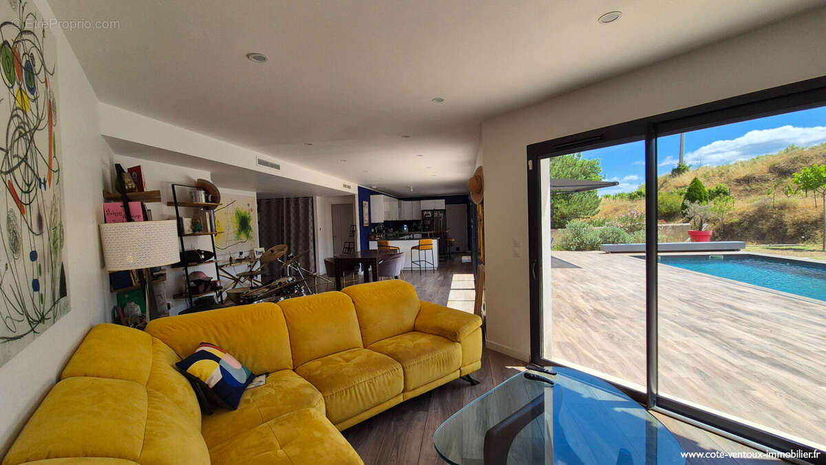 Maison à BEAUMES-DE-VENISE