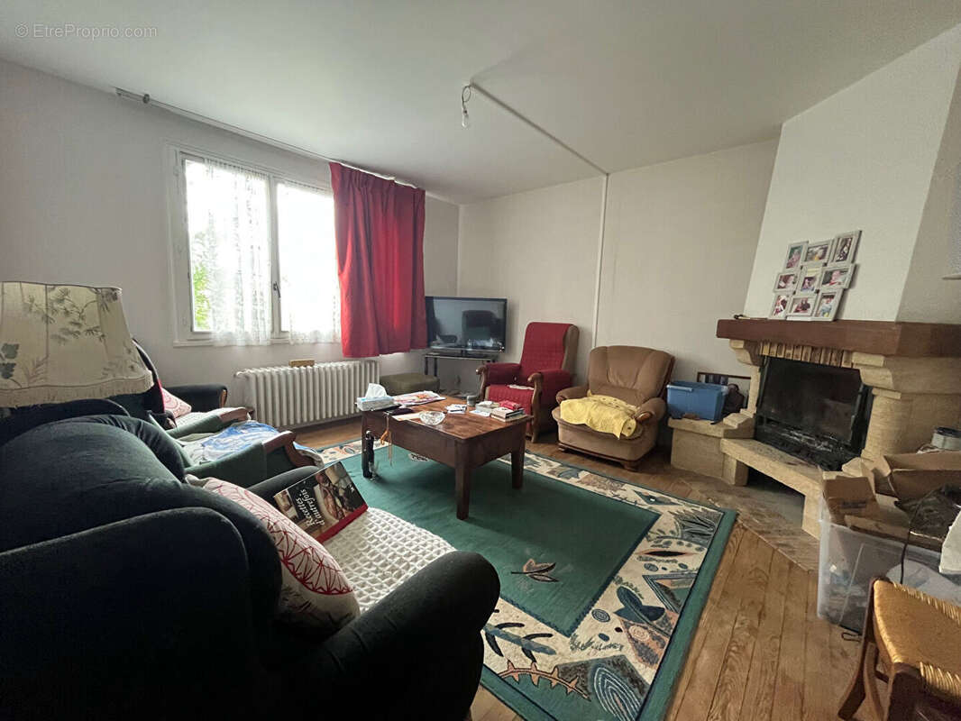 Maison à NEUILLY-EN-THELLE