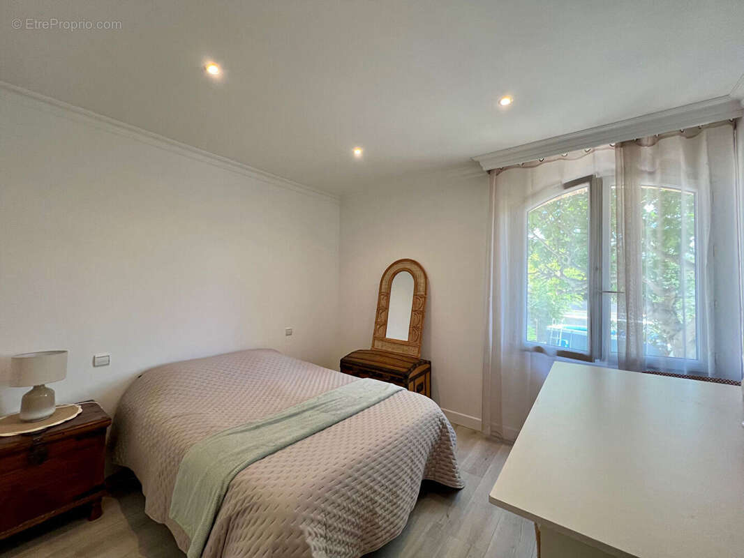 Maison à EVRY-GREGY-SUR-YERRE