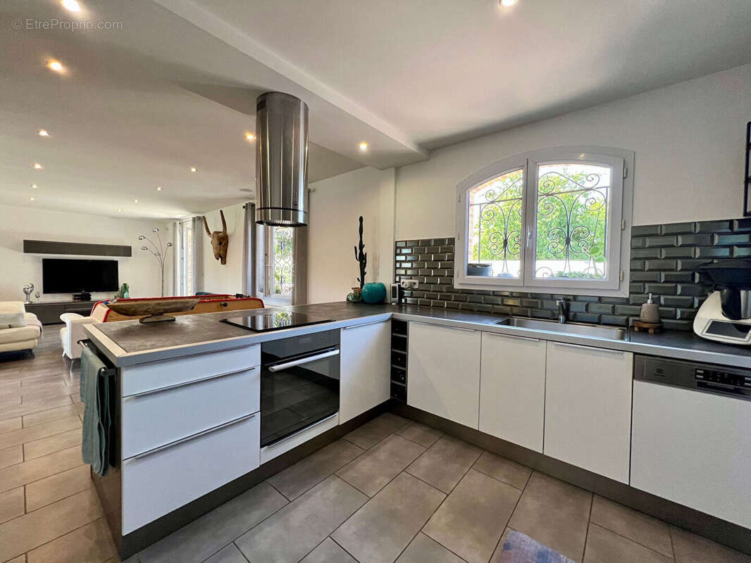 Maison à EVRY-GREGY-SUR-YERRE