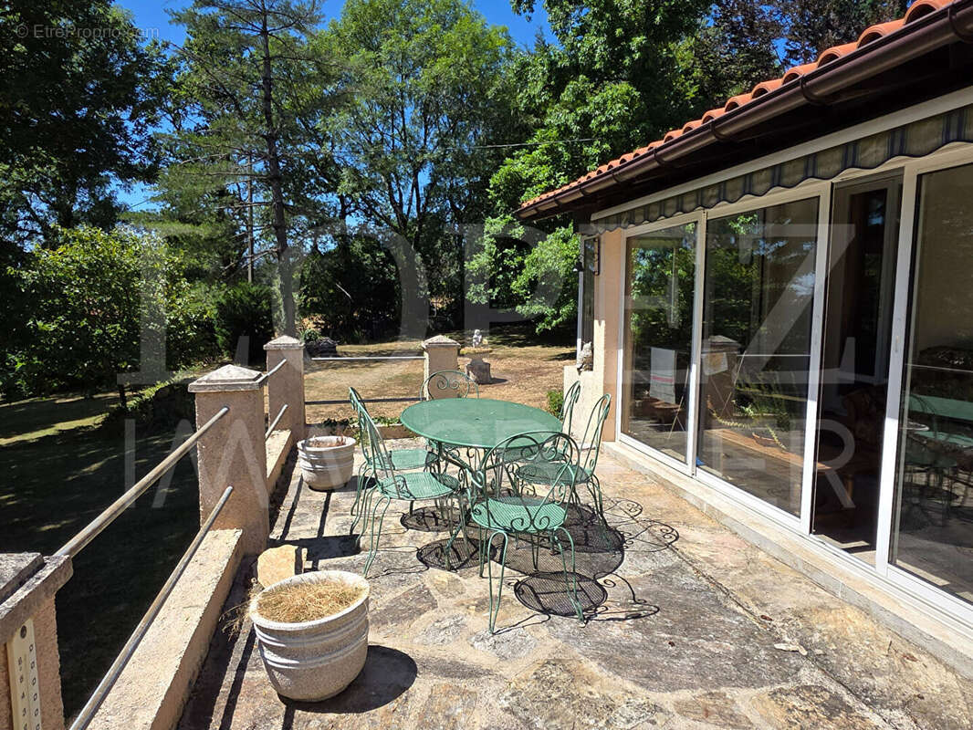 Maison à PONT-DE-LARN