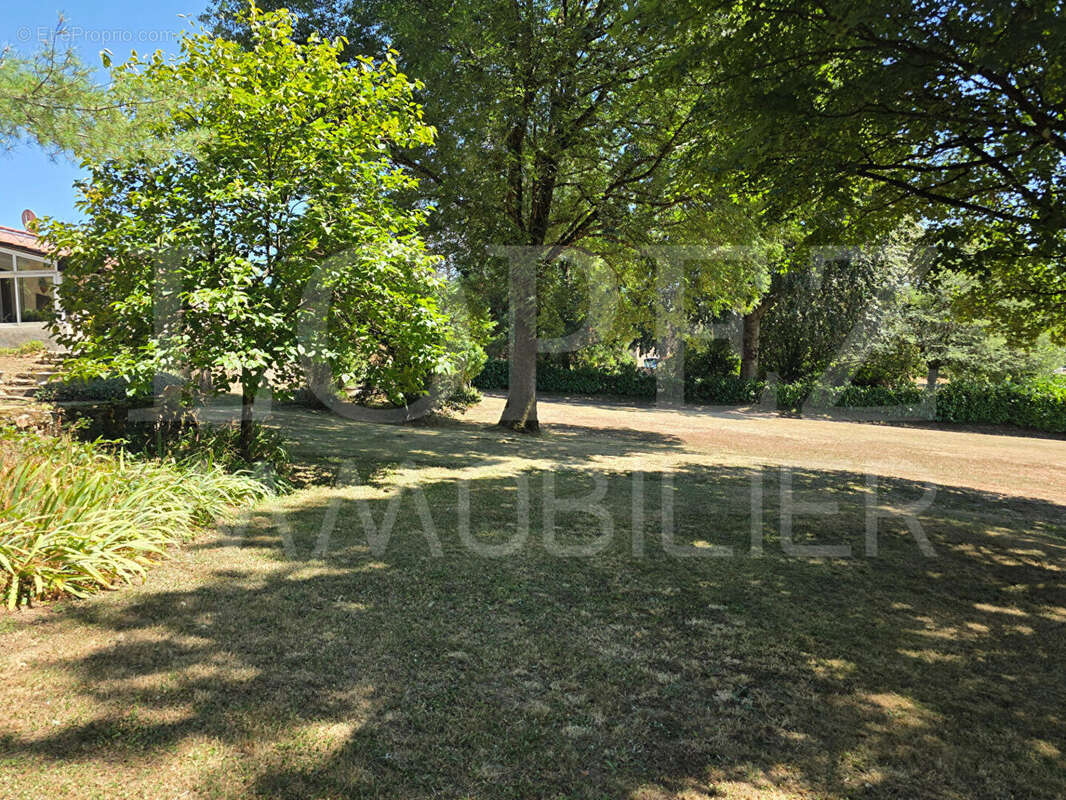 Maison à PONT-DE-LARN
