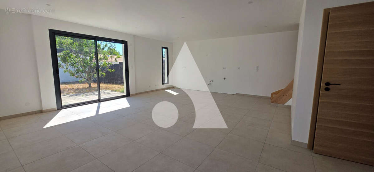 Maison à LA TREMBLADE