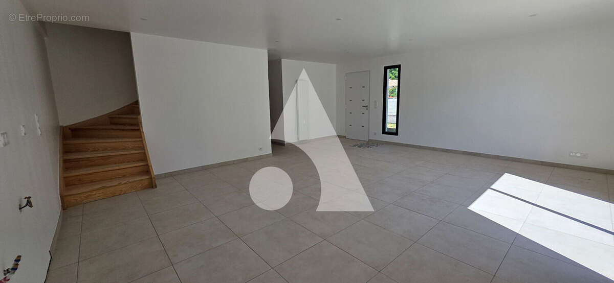 Maison à LA TREMBLADE